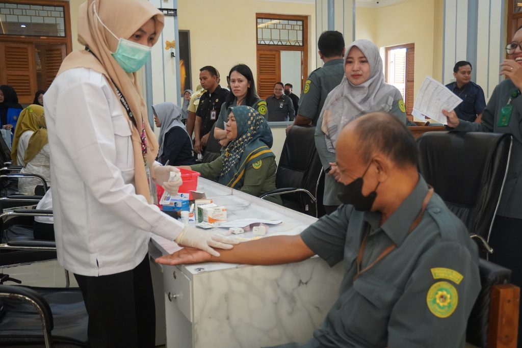 Cek Kesehatan Gratis Bagi Seluruh Hakim dan Pegawai